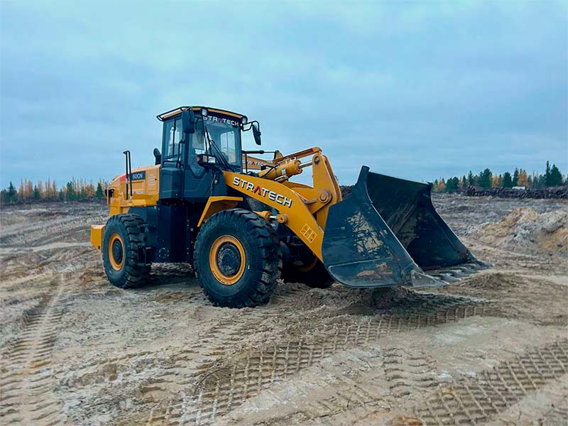 Основные секреты управления фронтальным погрузчиком в Москве